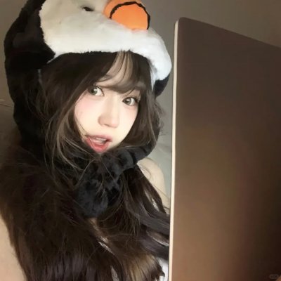 10号舱里的女人